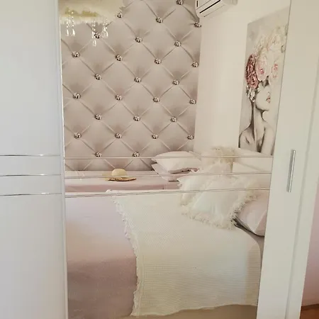 Guest house Nina 3*