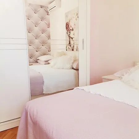 Guest house Nina Baska Voda